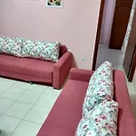 In Апартаменты *